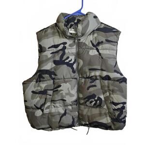 No Boundaries XL Camouflage Puffer Vest